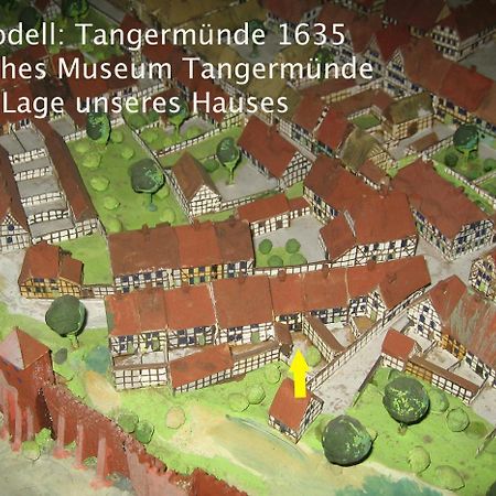 Ferienhaus Marktstrasse Tangermuende Luaran gambar